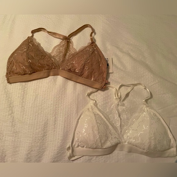 2 Bralettes - Picture 1 of 5